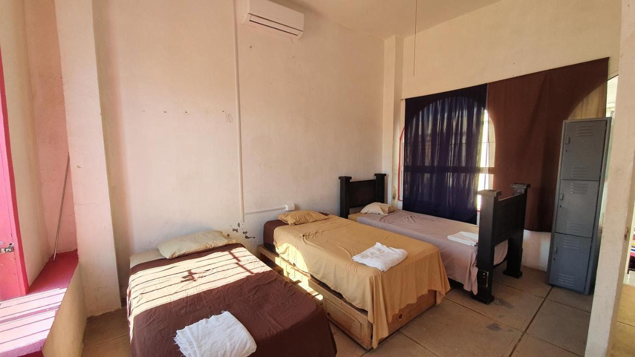 Taiyari Hostal Monterrey Exterior photo
